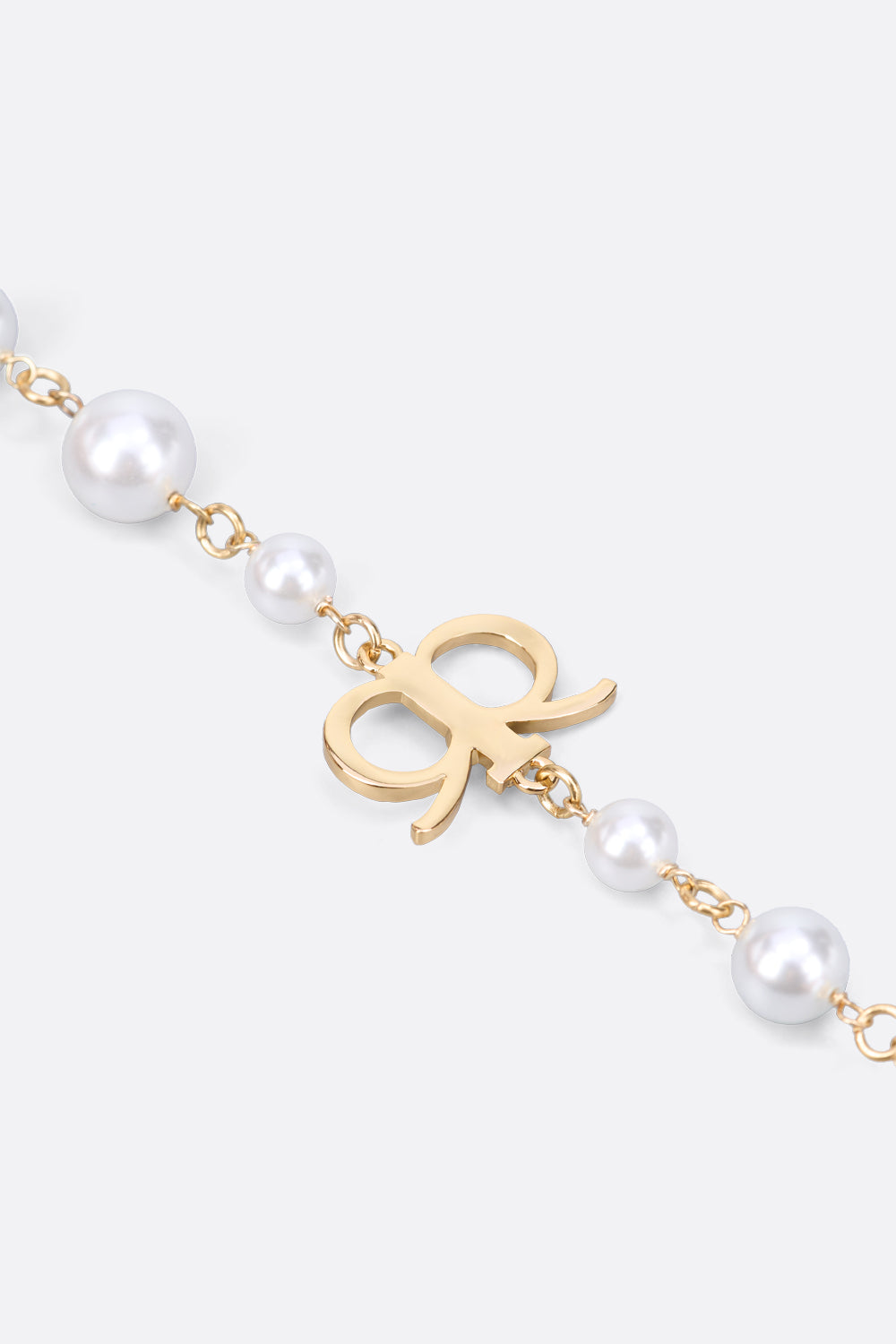 Arrula Necklace in Gold