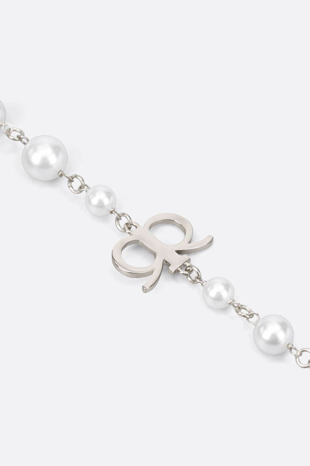 Arrula Necklace in Silver