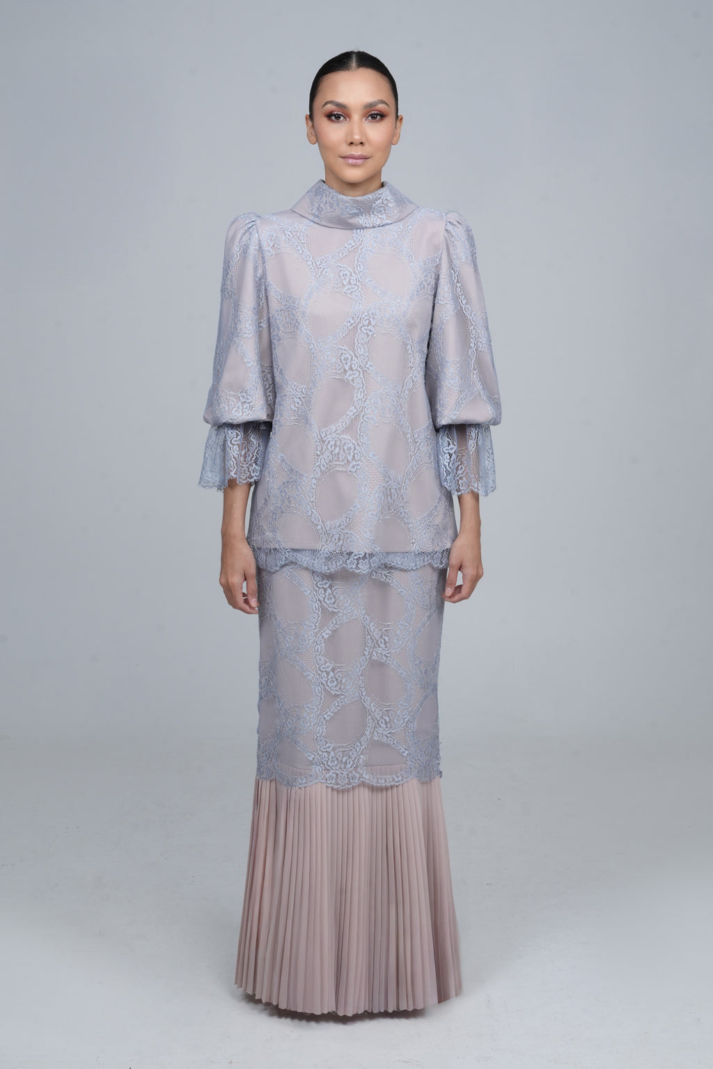 Carrmine in Cerulean