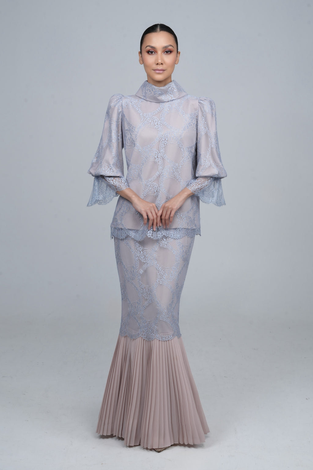 Carrmine in Cerulean