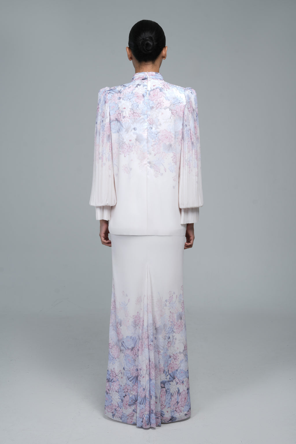 Catrriona in Misty Lilac