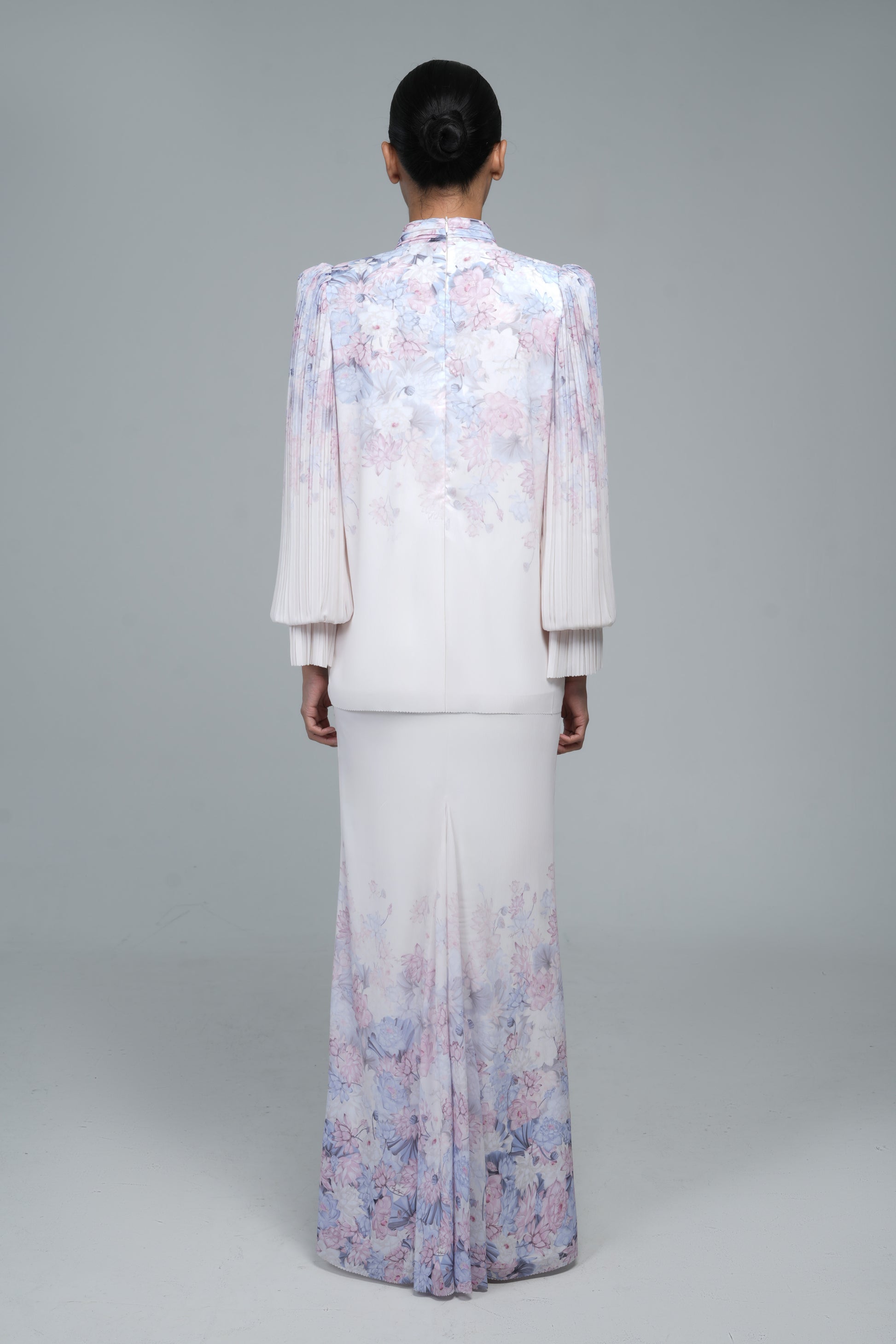 Catrriona in Misty Lilac