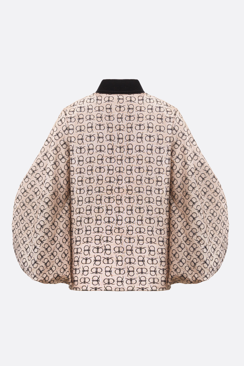 Charrlotte Shirt in Almond