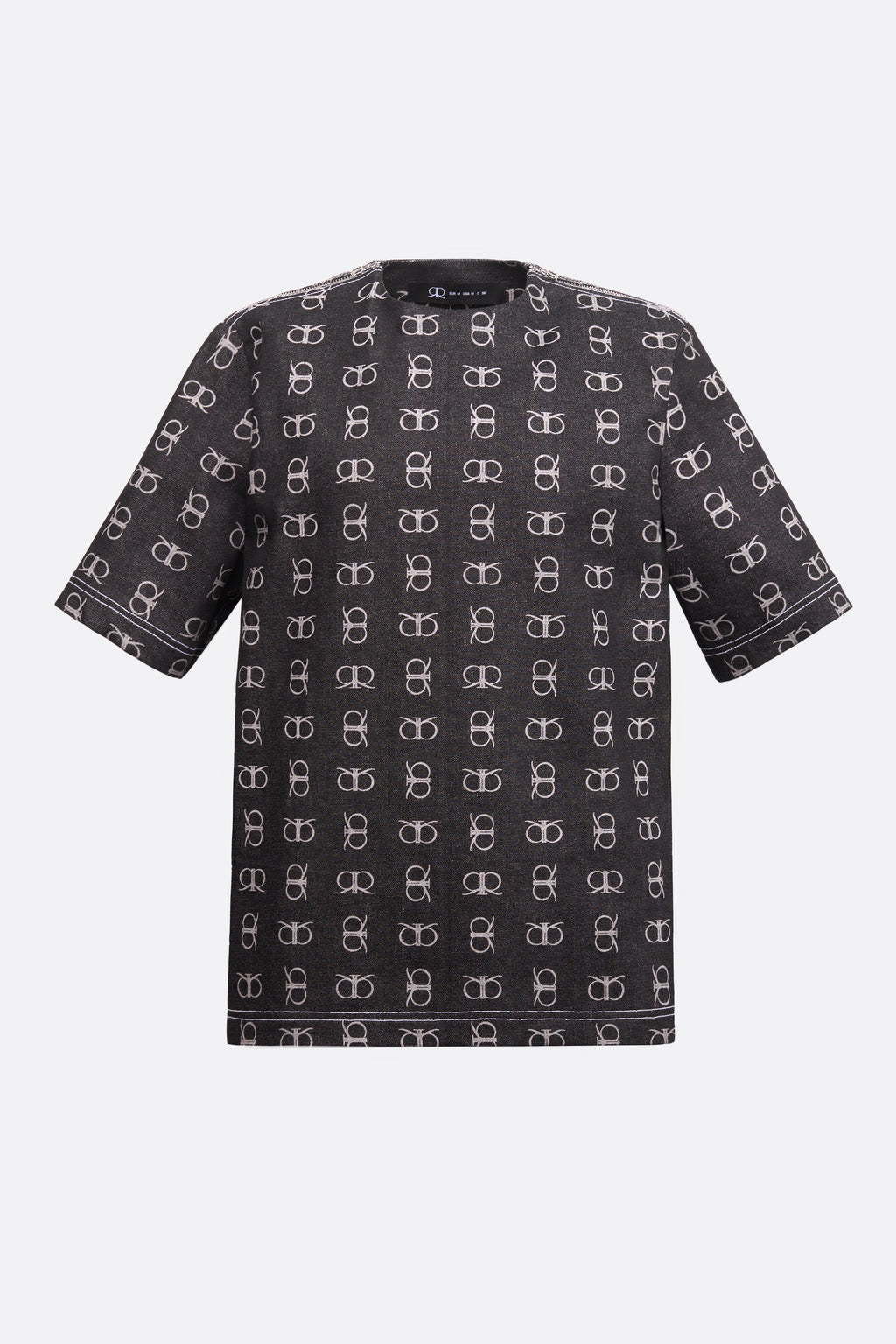 Derreck Top in Black