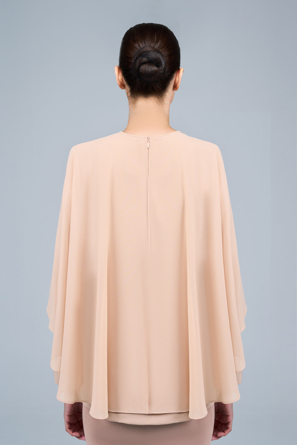 Donna Blouse in Almond