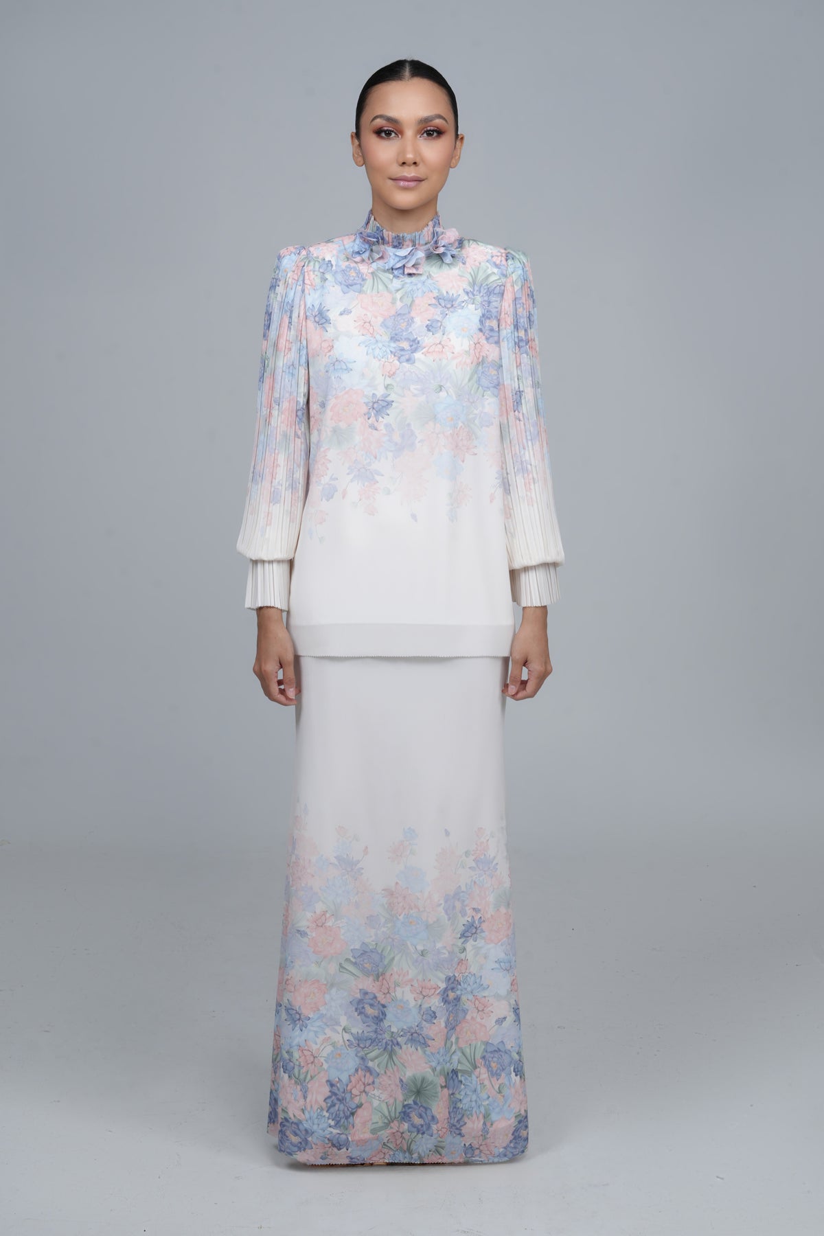 Patrricia in English Rose