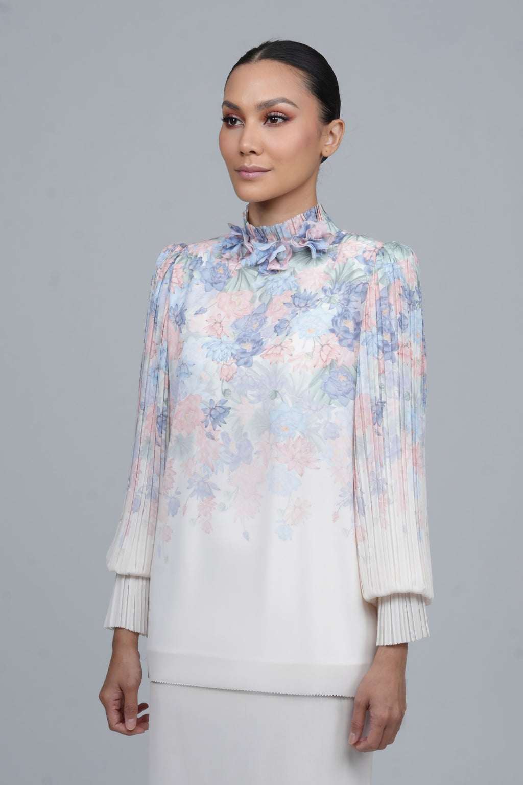 Patrricia in English Rose