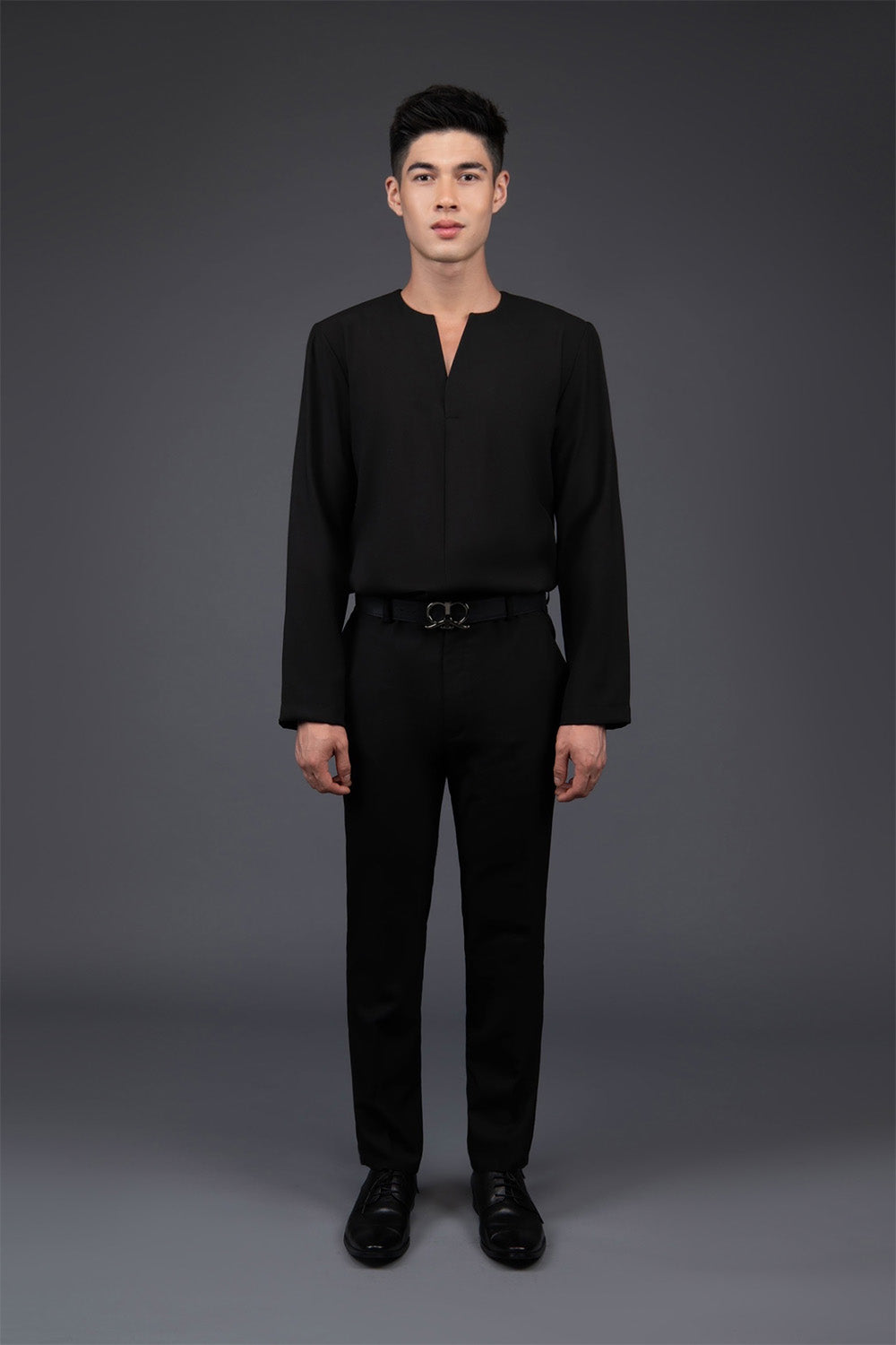 Kareem Kurta in Black