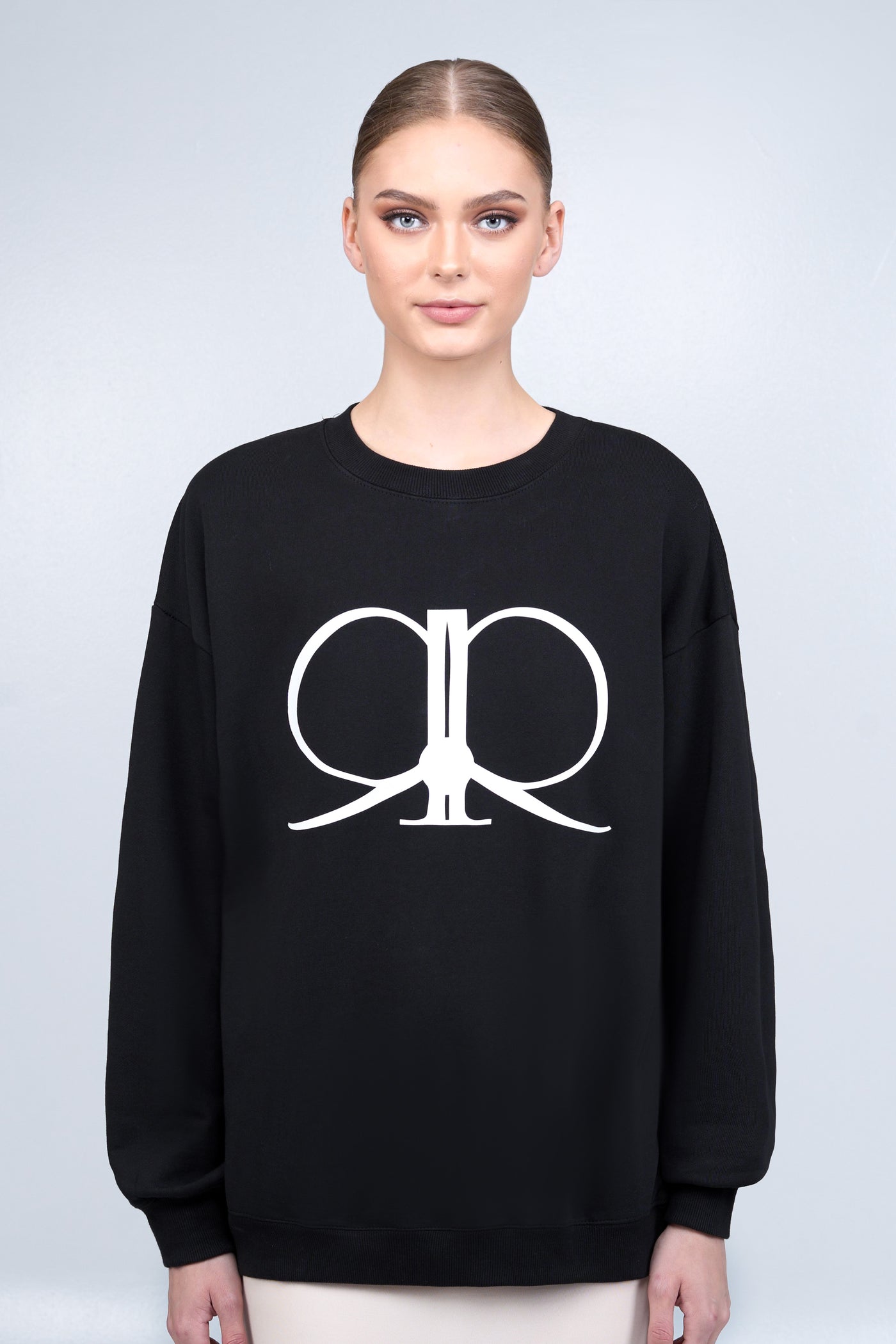 RR Jumper in Black