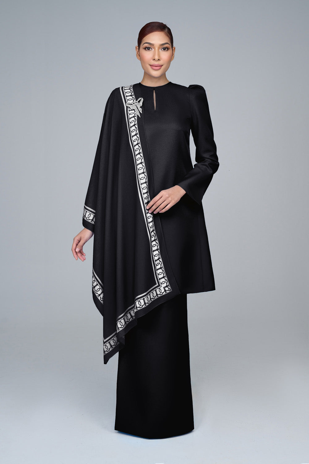 RR BASIC Kurung Pahang in Black '25