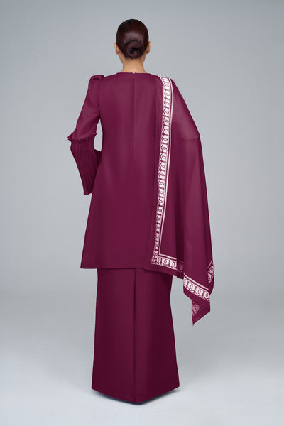 BASIC Pahang Pleated in Maroon '25