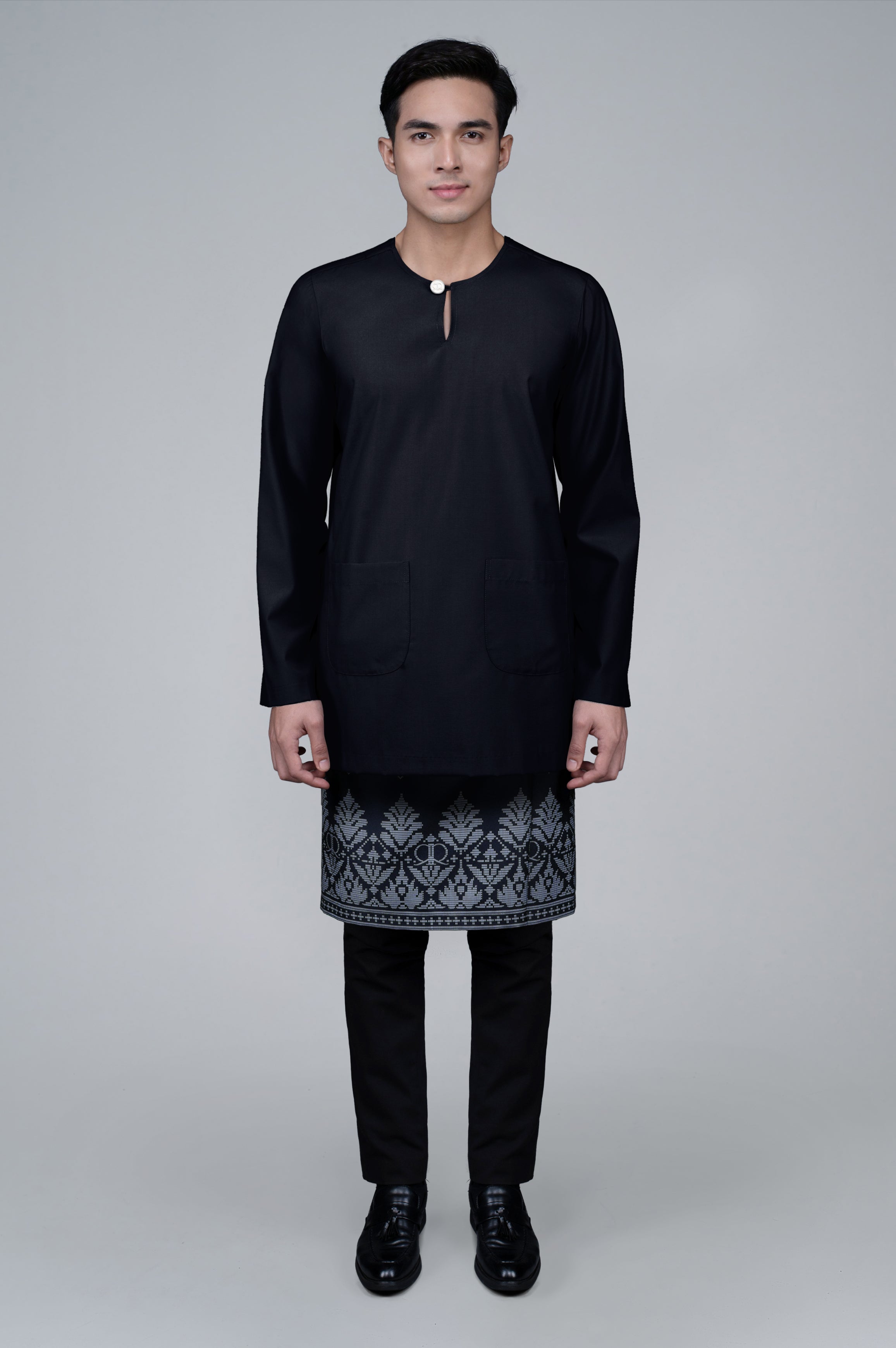 RR Baju Melayu Johor Set in Black '25