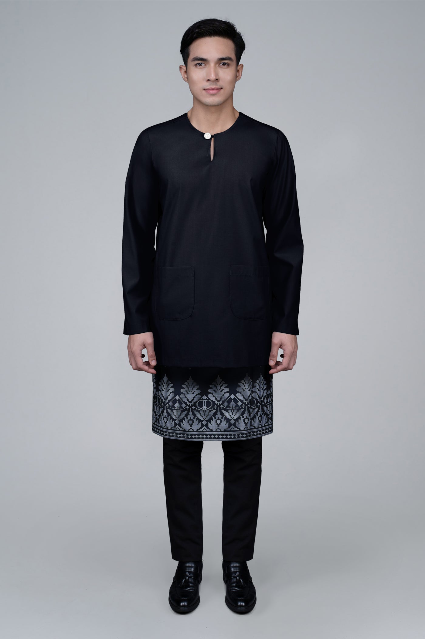 RR Baju Melayu Johor Set in Black '25