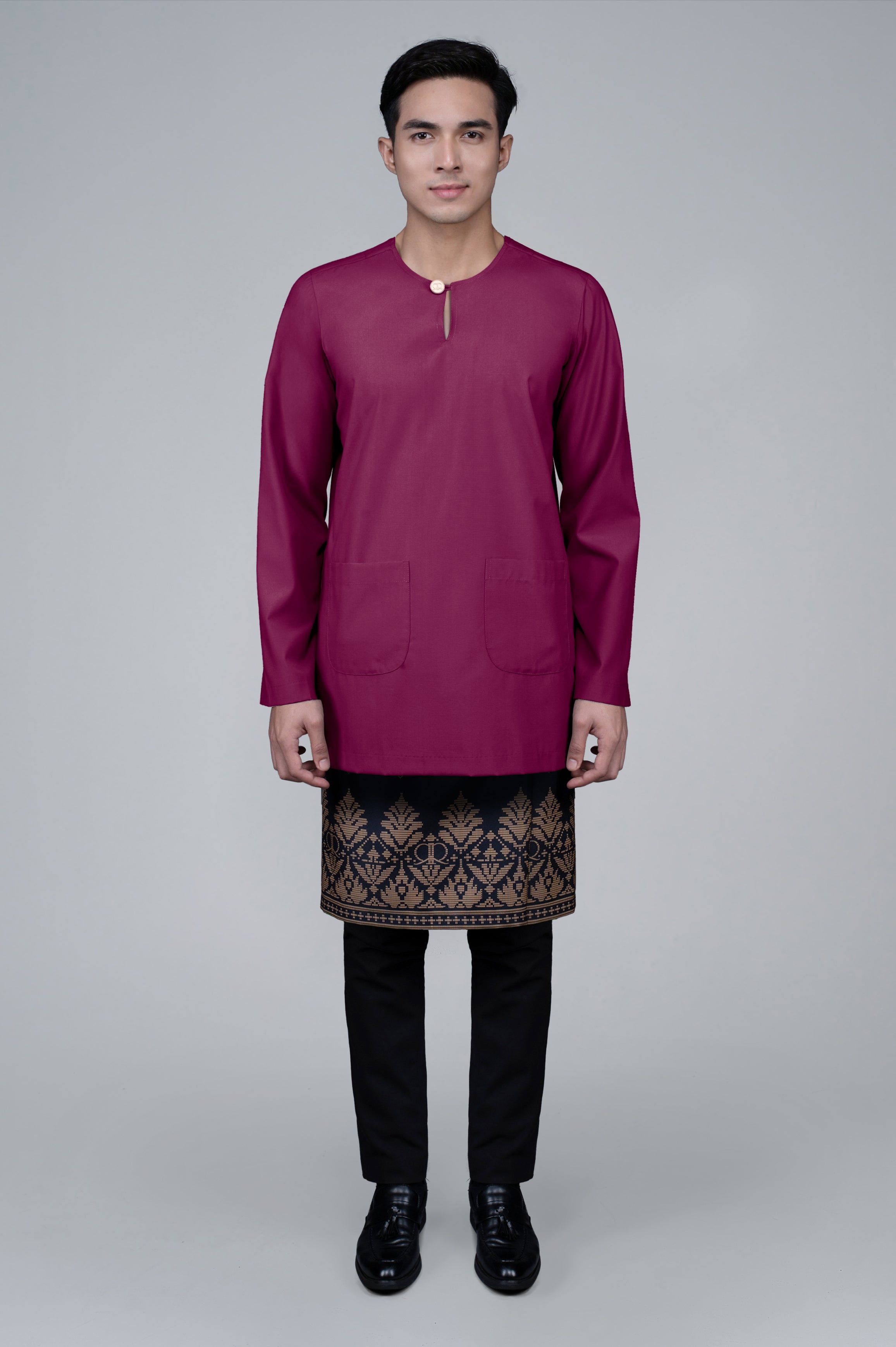 RR Baju Melayu Johor Set in Maroon '25