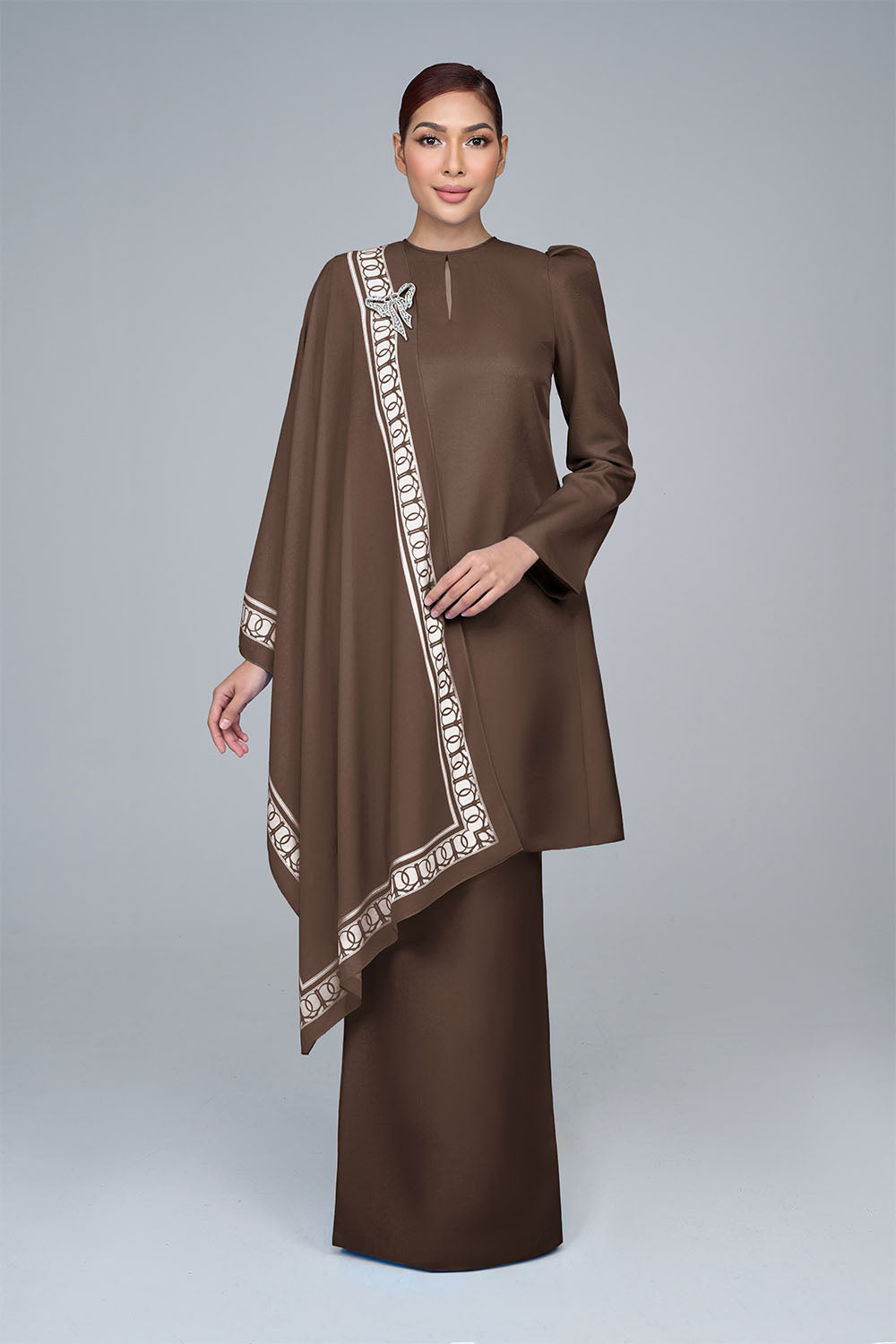 RR BASIC Kurung Pahang in Dark Brown '25