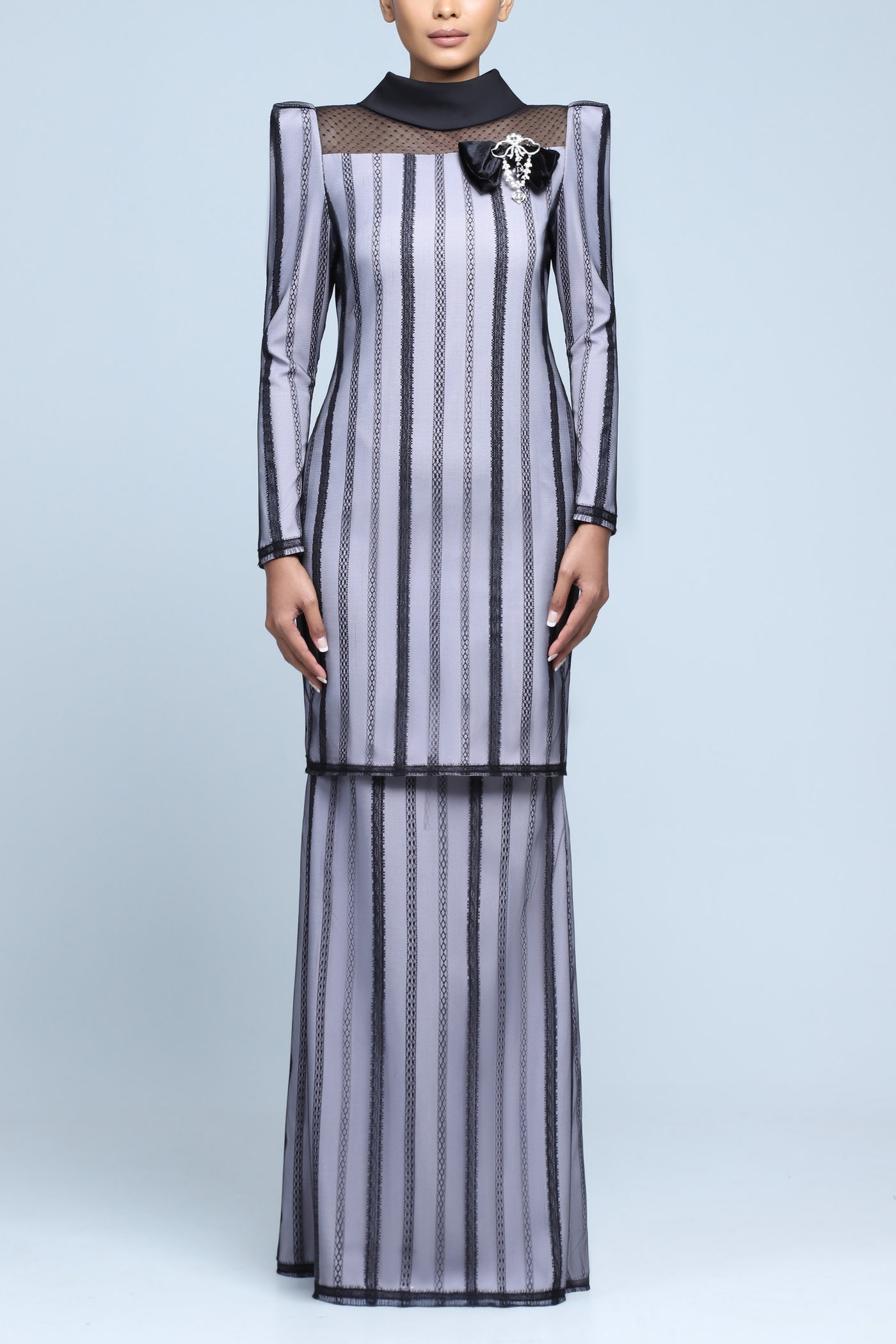 Serene Kurung in Steel Grey