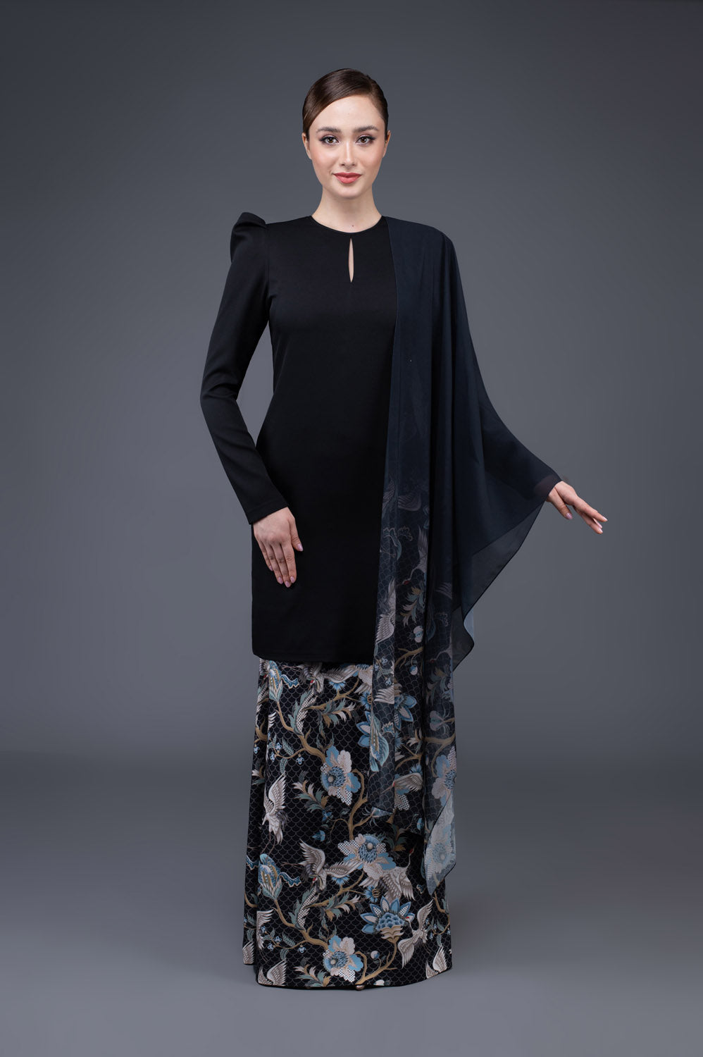 RR Baju Kurung Modern Oriental Shawl Set in Black