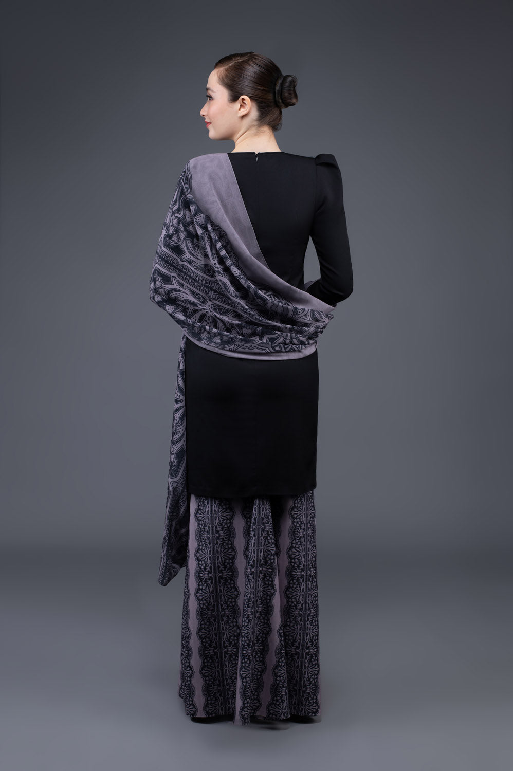 RR Baju Kurung Modern Ravel Shawl Set in Black