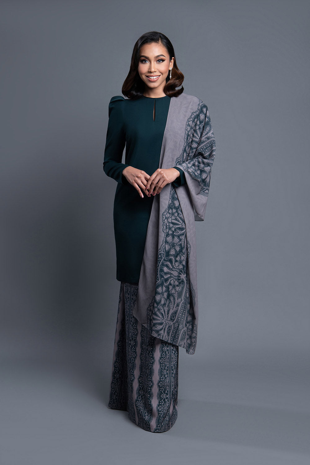 Green baju kurung sales